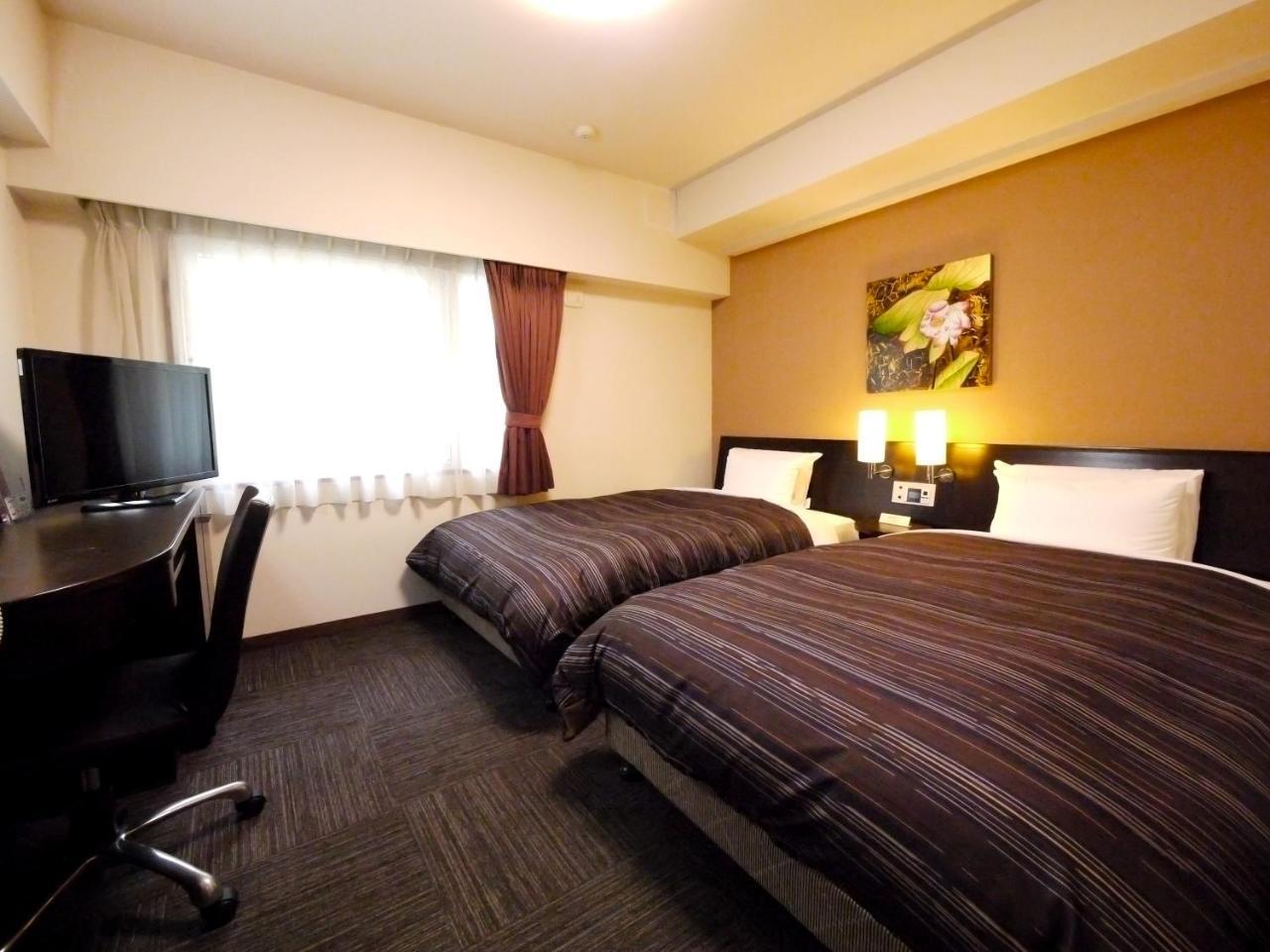 Hotel Route-Inn Yokohama Bashamichi Eksteriør billede